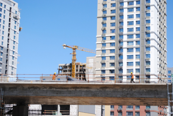 Депутаты мажилиса во втором чтении приняли новый Строительный кодекс